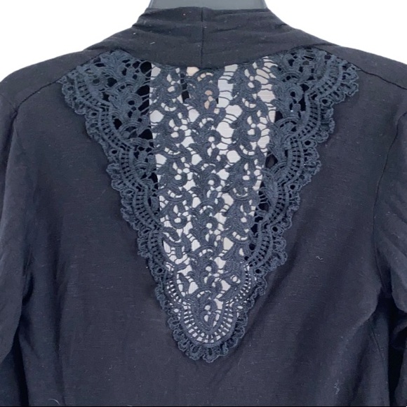 BOBEAU Black Crochet Lightweight Knit Cardigan Size Medium - Picture 7 of 10